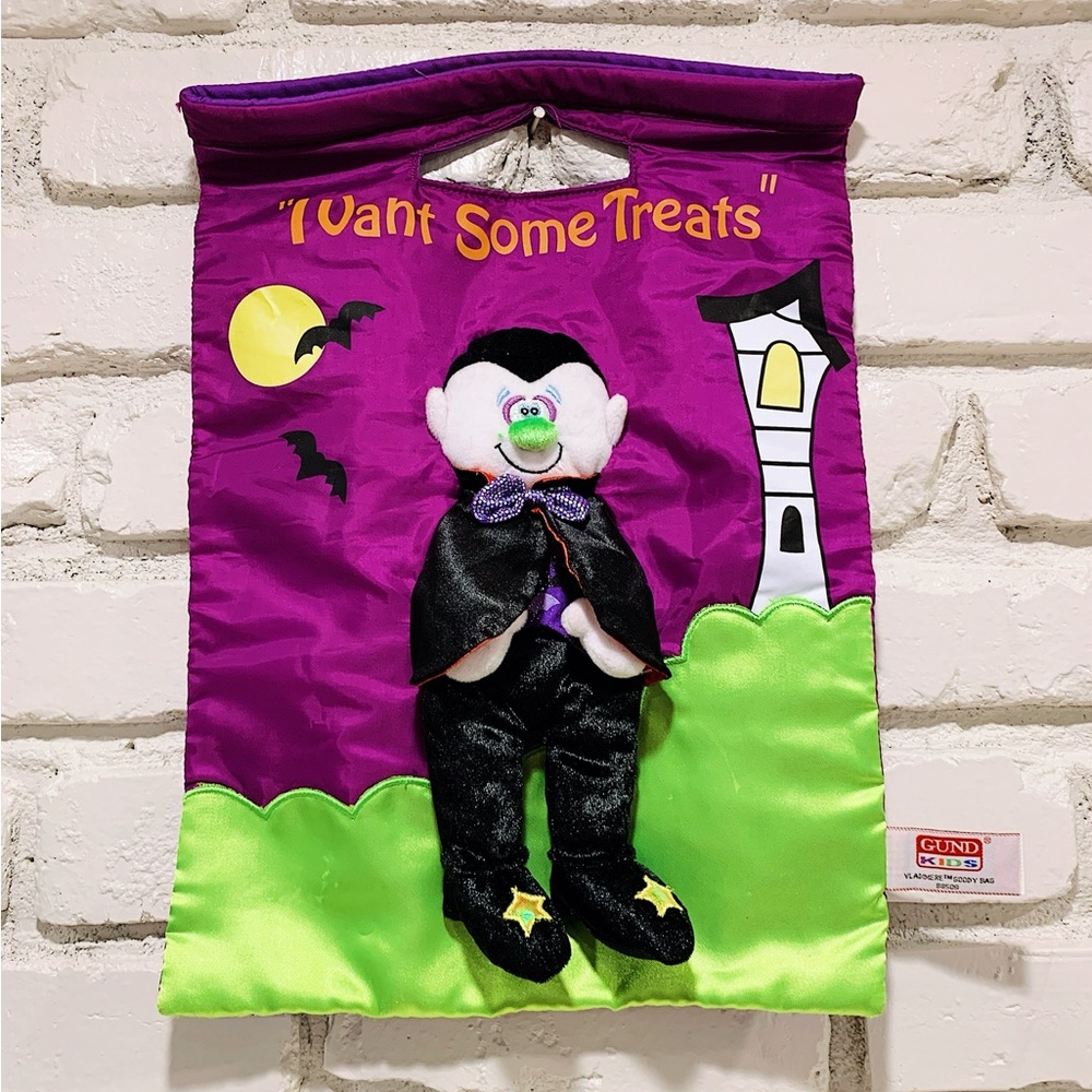 Gund "I Vant Some Treats" Vampire Halloween Trick Or Treat Vladimere Goody Bag